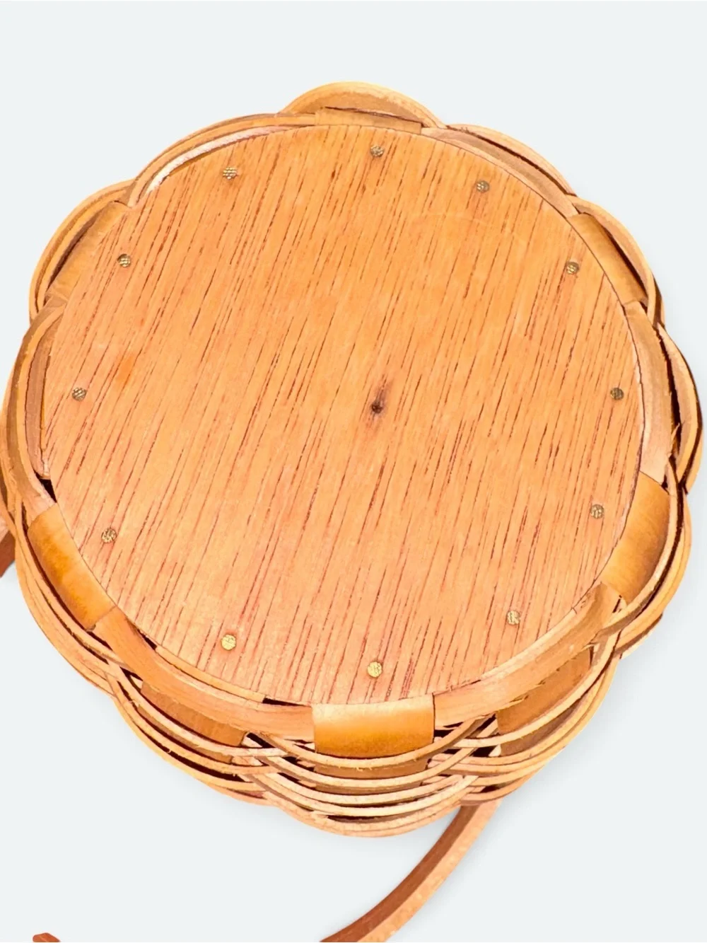 Possibly Unmarked Longaberger Fruit Basket